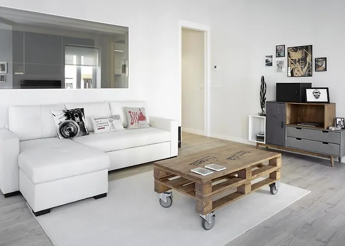 Zurriola Zinema By Feelfree * Saint-Sébastien